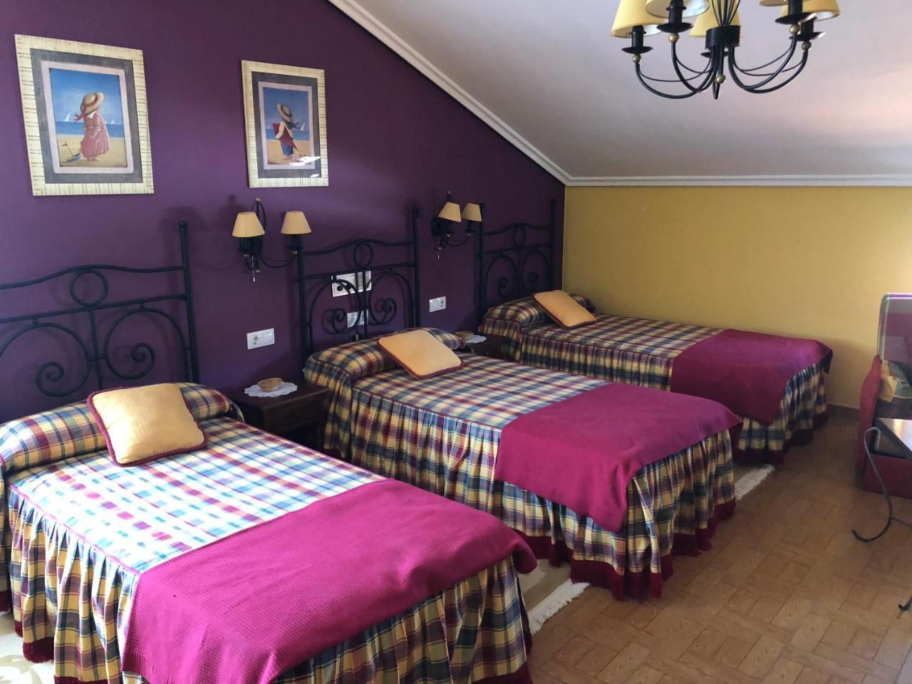 Hostal Juan Rosal Bagian luar foto